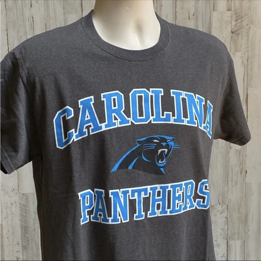 Carolina Panthers Tee Size M